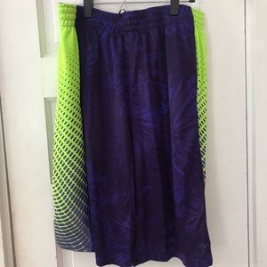 Men’s athletic shorts